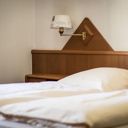 Hotel Alscher Леверкузен Екстер'єр фото